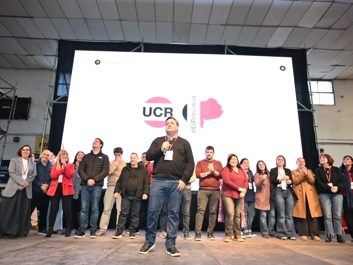 Emiliano Balbín encabezó el relanzamiento del radicalismo bonaerense: «Somos un partido de poder que va a dar pelea en cada rincón de la Provincia»