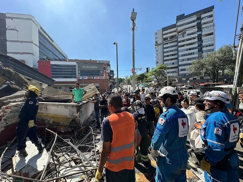 Colombia fue sacudida por un terremoto de magnitud 7,4: hay decenas de muertos