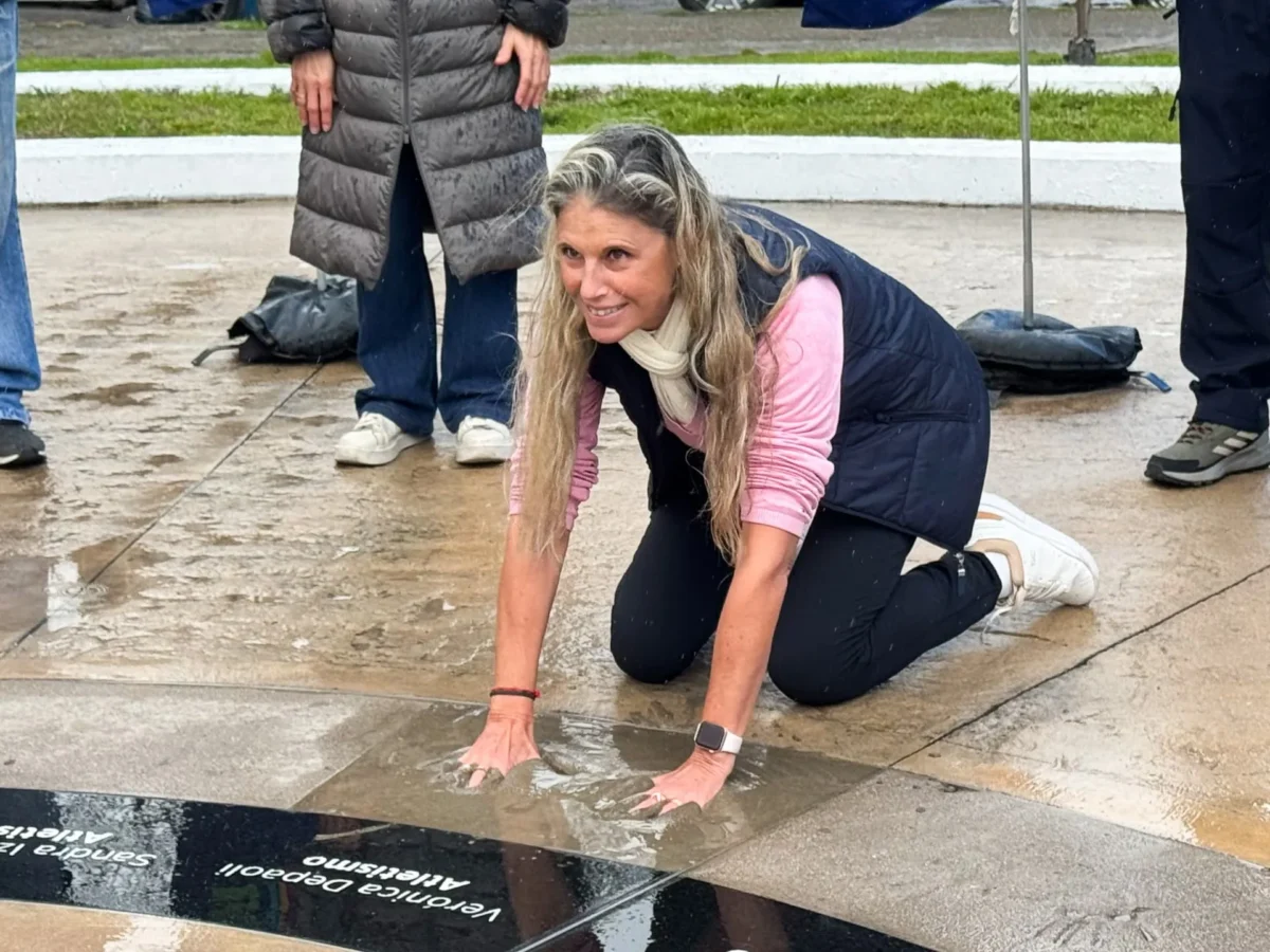 Verónica Depaoli dejó su huella en la Plazoleta Panamericana