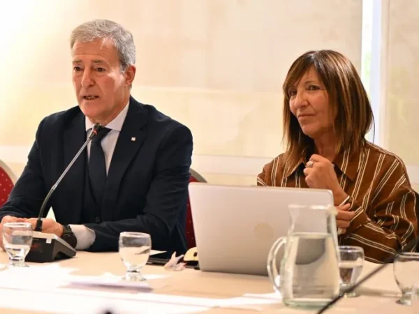 Rectores de universidades nacionales reclaman en Mar del Plata el cumplimiento de la ley y advierten por la pérdida del poder adquisitivo