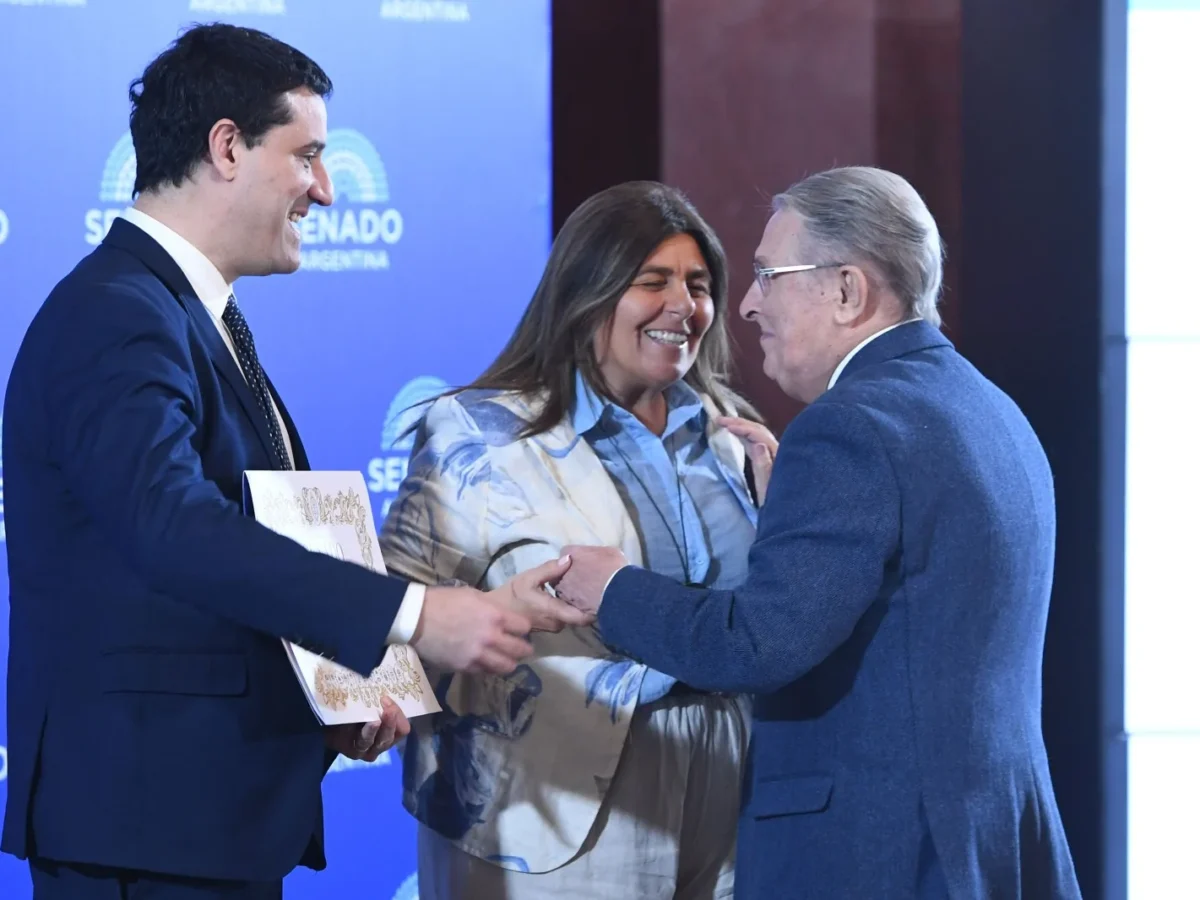El Mar del Plata Bureau recibió la “Mención de Honor al Mérito Turístico” del Senado de la Nación