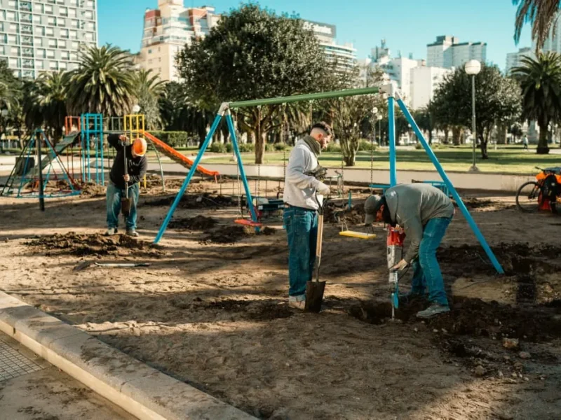 Comenzó la puesta en valor de la Plaza Colón