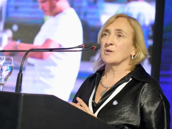 Transporte expuso sus políticas para potenciar el desarrollo fluvial en Expo FIP