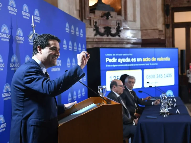 Abad: “El suicidio de nuestros jóvenes no es un tema ajeno, hay que dejar de esperar a que ocurra”