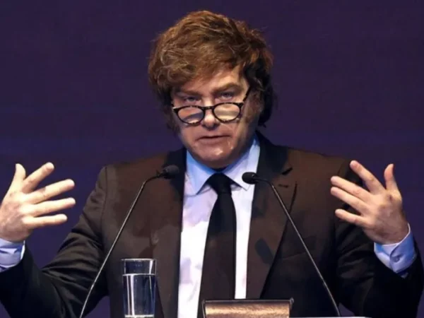 Milei, sobre la economía argentina: “La foto es horrible, pero la película es la mejor de la historia”