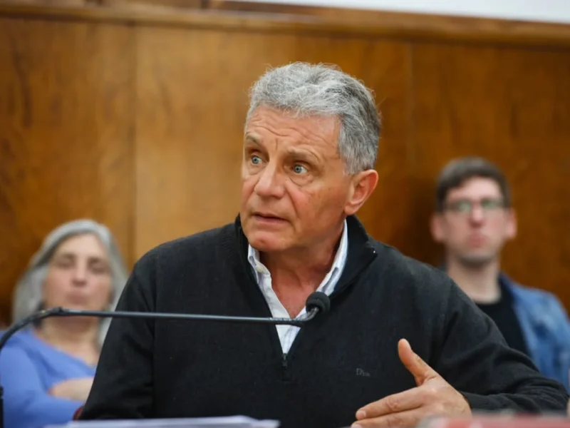 Pesca ilegal en Malvinas: Apoyo de Pulti a la presentación de la Fundación Lerena